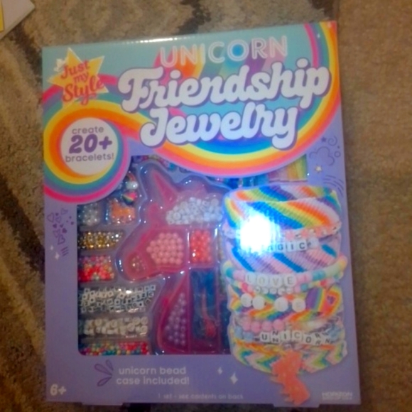 Just My style unicorn friendship jewelry bracelet maker create over 20+ bracelet - Picture 1 of 5